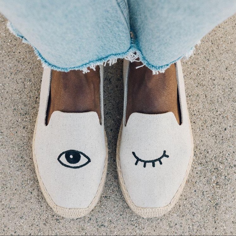 Soludos Wink Smoking Slipper